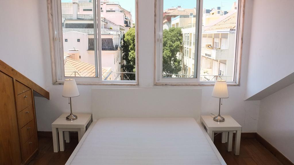 Quiet And Sunny Central Lisbon Apartment Exterior foto